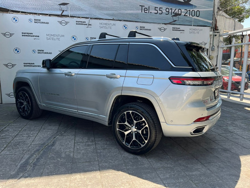 Jeep Grand Cherokee Summit 4x4 V8