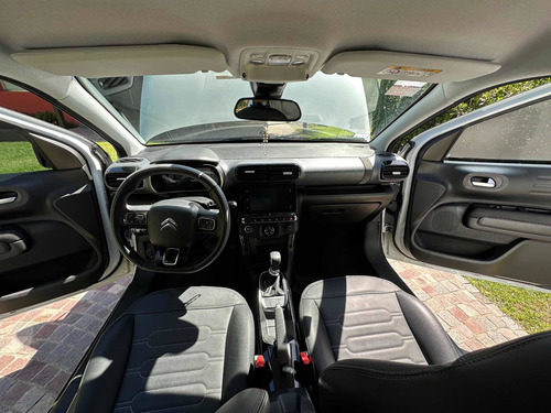 Imagen 10 de 17 de Citroën C4 Cactus Thp 165 Shine Am 20