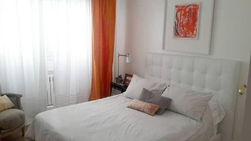 Imagen 12 de 16 de Alvear - Ayacucho: Alto, Frente, Balcón, 2 Dormitorios En Suite