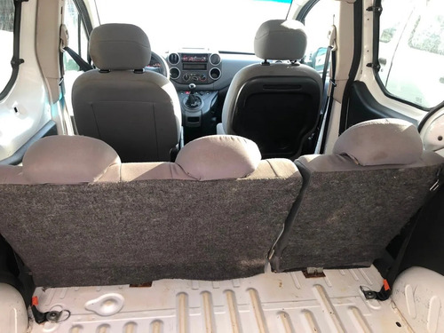 Peugeot Partner Adaptada A Rural