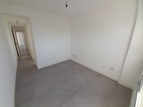 Imagen 18 de 19 de Departamento En Venta De 3 Ambientes Con Cochera Lomas De Zamora