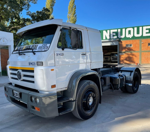Volkswagen 17310 2005 Tractor Con Equipo Hidráulico Nqnmaq