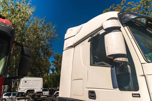 Iveco 490s41t Usado 2011