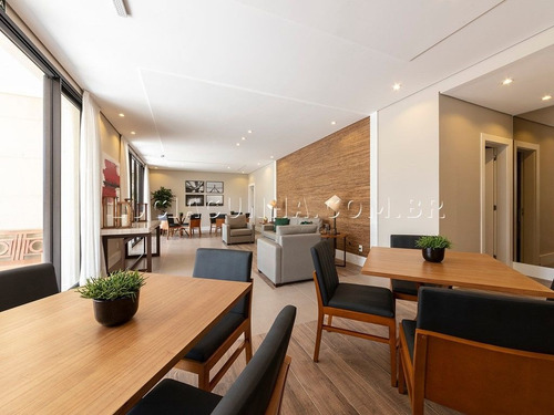 Apartamento Alto Padrão À Venda Na Vila Mariana - 267 M², 4 Suítes, Varanda, Lavabo, 5 Vagas E Depósito - 179
