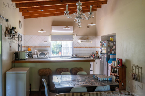 Casa Con Excelente Ubicación En Manzanares - Retasada - Apta Crédito Hipotecario - Mallmann Propiedades