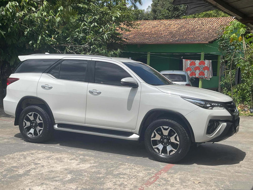 Imagem 6 de 13 de Toyota Sw4 2020 2.8 Tdi Srx Diamond 7l 4x4 Aut. 5p