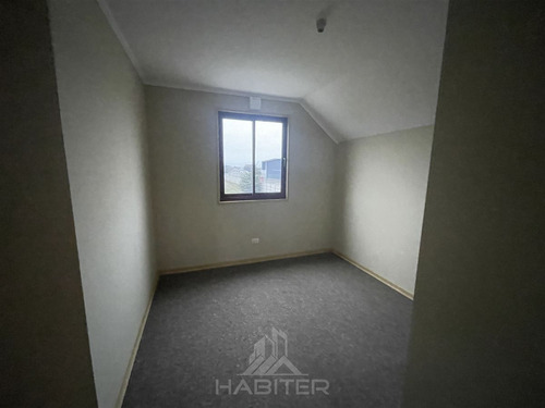 Casa En Venta De 3 Dorm. En Talca