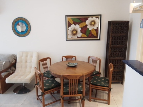 Imagen 22 de 29 de Apartamento En Parada 10 Playa Mansa Frente Al Mar, Super Equipado, Y Las Mejores Comodidades.