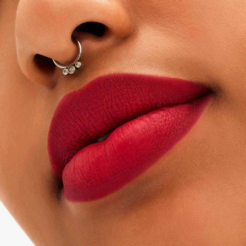 Batom Matte Mac Locked Kiss - Ruby True