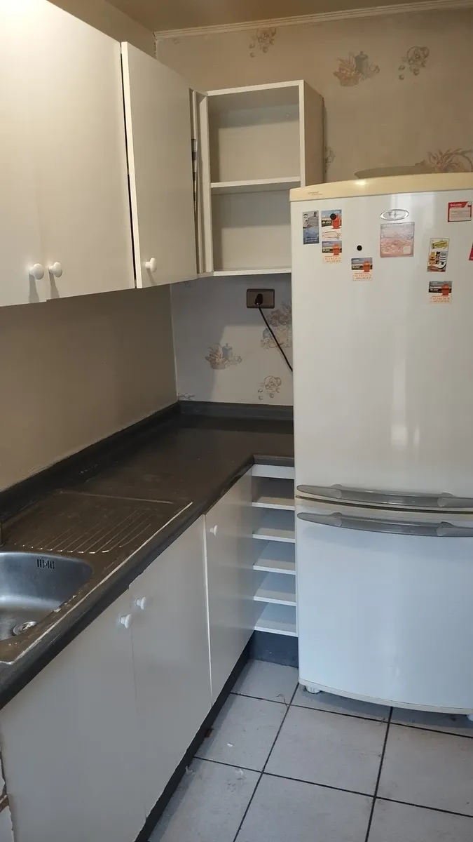Imagen 2 de 5 de Se Arrienda : Dpto En Condominio Juana Ross