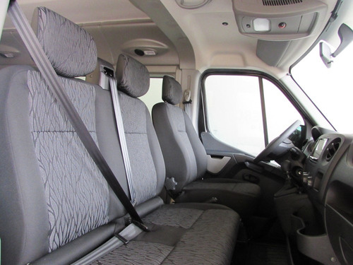 Imagem 11 de 14 de Renault Master Executiva Preta