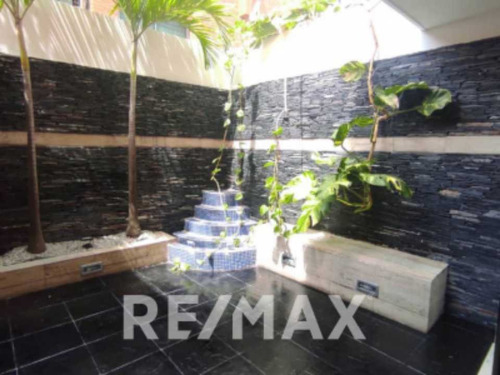Imagen 10 de 11 de Bonaventure Home, Town House Moderno