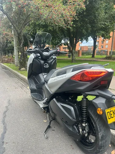 Yamaha X-max300