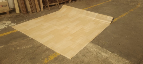 Imagen 4 de 7 de Piso Vinilico En Rollo 0,8 Mm Simil Madera Haya X M²