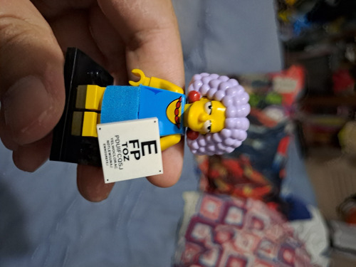 Lego Simpsons Selma