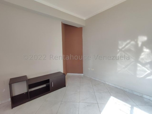 Imagen 10 de 25 de @enzococchioni.rah Moderno Apartamento Piso Bajo Resd. Greco San Jacinto 22-25667