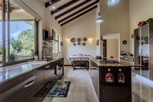 Casa En Venta En Llanogrande. Cod V14153