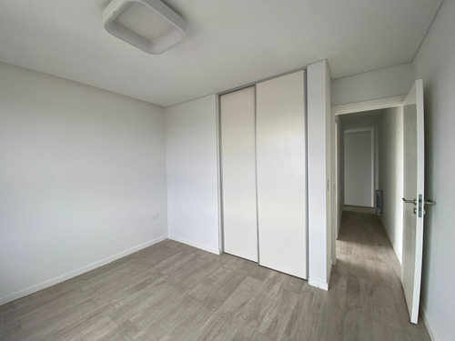 Venta Casa Housing - Nuevo Poeta Lugones - 2 Dorm