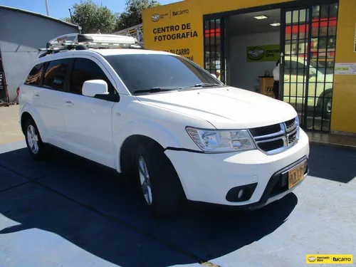Dodge Journey 4x2 2400cc At Aa