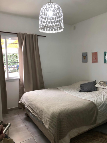 Casa 2 Hab, Garaje Doble Y Amplio Patio Con Pileta