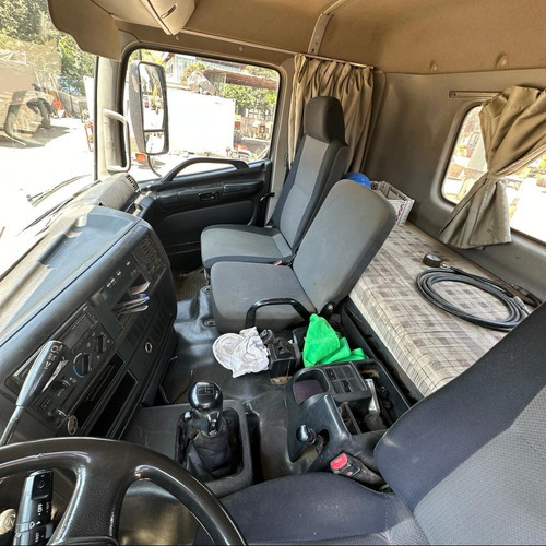 Tractoamion Hino 700 Ss1eksa