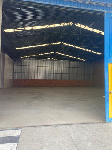 Bodega En Arriendo Ubicada En Parque Industrial De Madrid Cundinamarca