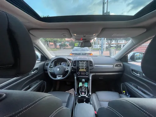 Renault Koleos 2.5 Intens 4X4 Bose