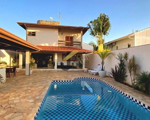 Imagem 1 de 30 de Charmoso Sobrado À Venda No San Conrado, Com 318 M² De Construção E 480 M² De Terreno. - C006376 - 70805164