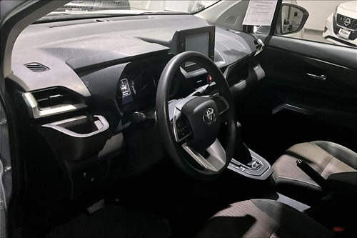 Toyota Avanza 2023