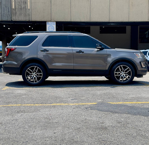 Ford Explorer Sport V6 4x4