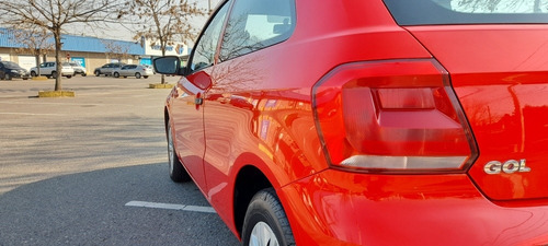 Imagen 10 de 11 de Volkswagen Gol Trend 1.6 Trendline 101cv 3p 2017