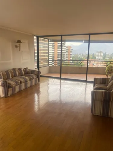 Departamento En Arriendo De 4 Dorm. En Vitacura