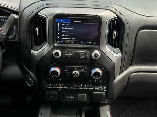 GMC Sierra 6.2 Denali Dvd At