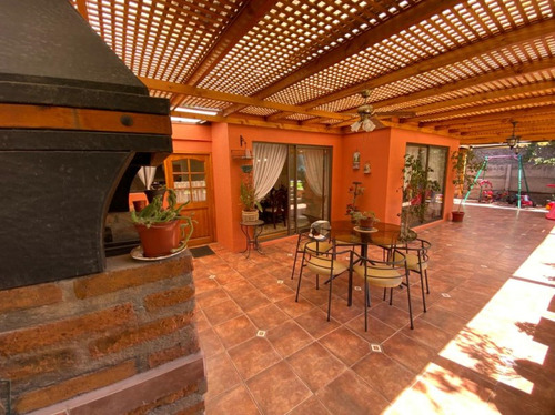 Amplia Casa En La Florida Altomacul: 5 Hab, 3 Baños, ¡ideal!