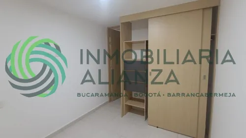 Apartamento En Venta En Miraflores. Cod V61674