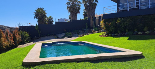 Casa En Venta El Rosario De Peñuelas. Extraordinaria.
