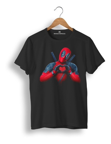 Remera: Deadpool Marvel Peliculas Memoestampad