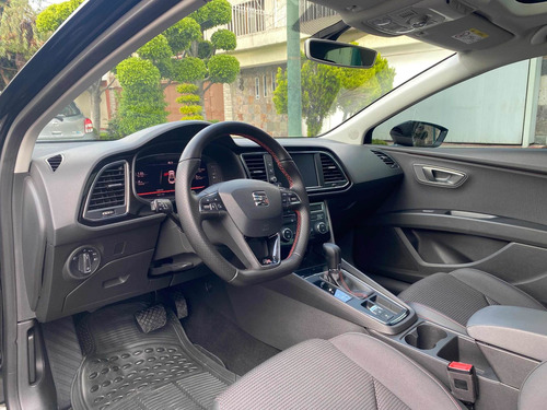 Imagen 9 de 13 de Seat Leon 2018 1.4 Fr T 150 Hp Dsg