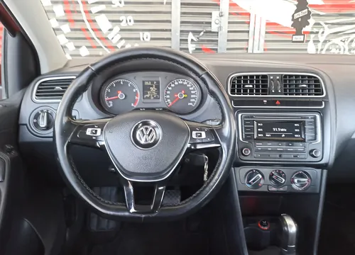 Volkswagen Polo Comfortline 1.6 TSI
