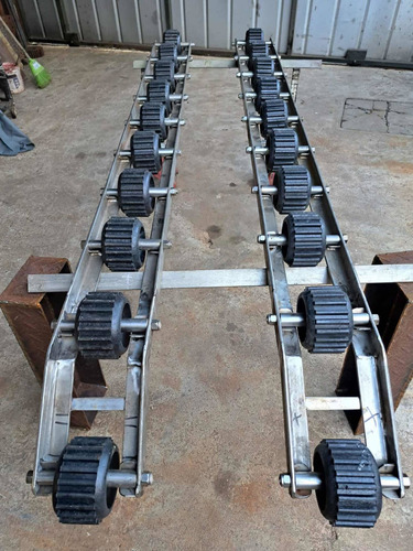 Imagen 4 de 7 de Rodillo Para Cama De Trailer Lancha Moto De Agua Náutico