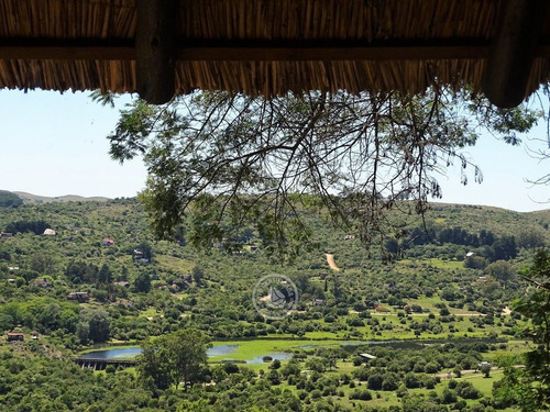 Mainimbú En Villa Serrana