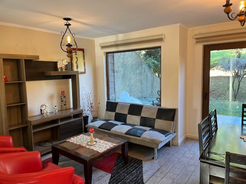 Casa En Hermoso Y Comodo Condominio A Un Precio Excelente!!
