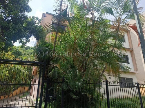 En Venta Edificio Y/o Terreno En Calle La Cinta Las Mercedes Caracas