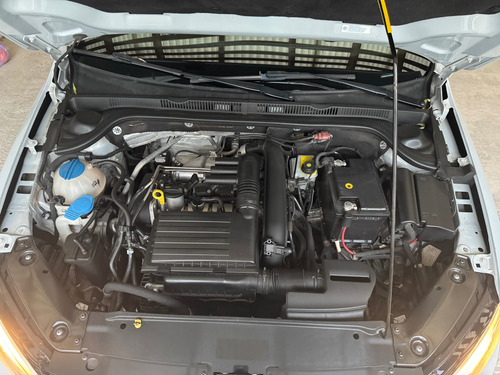 Volkswagen Vento 1.4 Highline 150cv At