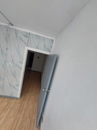 Oficinas 310 Y 311 A 1 Cuadra De La Plaza De Armas $300.000