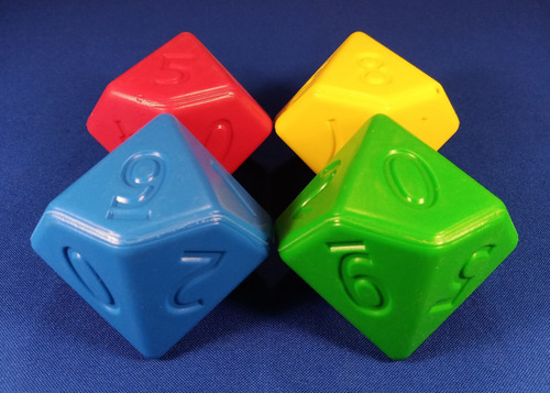 Imagen 2 de 2 de Dados Poligono 10 Caras Paquete Con 4 Pz Material Didactico