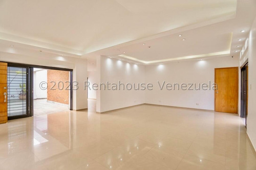 Imagen 5 de 27 de Espectacular Casa Amplia Y Bien Distribuida En Venta Altamira Caracas 23-28229