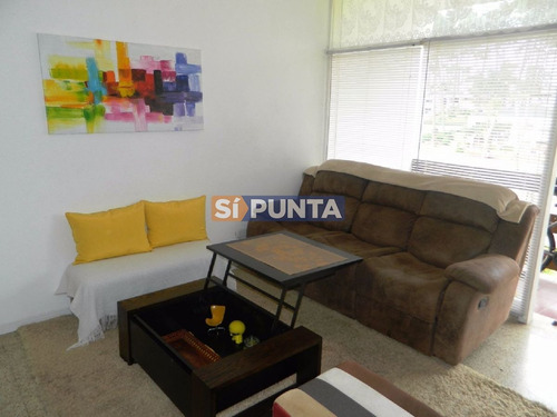 Imagen 4 de 9 de Apartamento En Alquiler