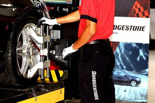 Imagen 5 de 6 de Alineación 3 D Camionetas 1 Eje + 4 Bal + Rotación P