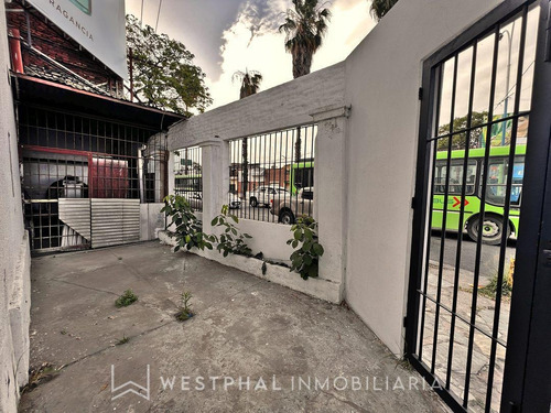 Imagen 18 de 21 de Local Esquina Frente Parque 9 De Julio A Pasos De Esquina Norte